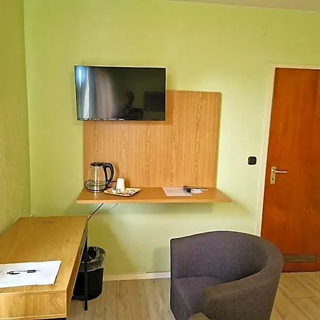 Otel Pb 3*