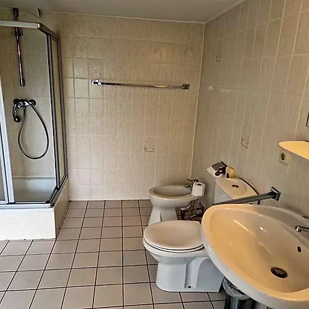 Otel Pb